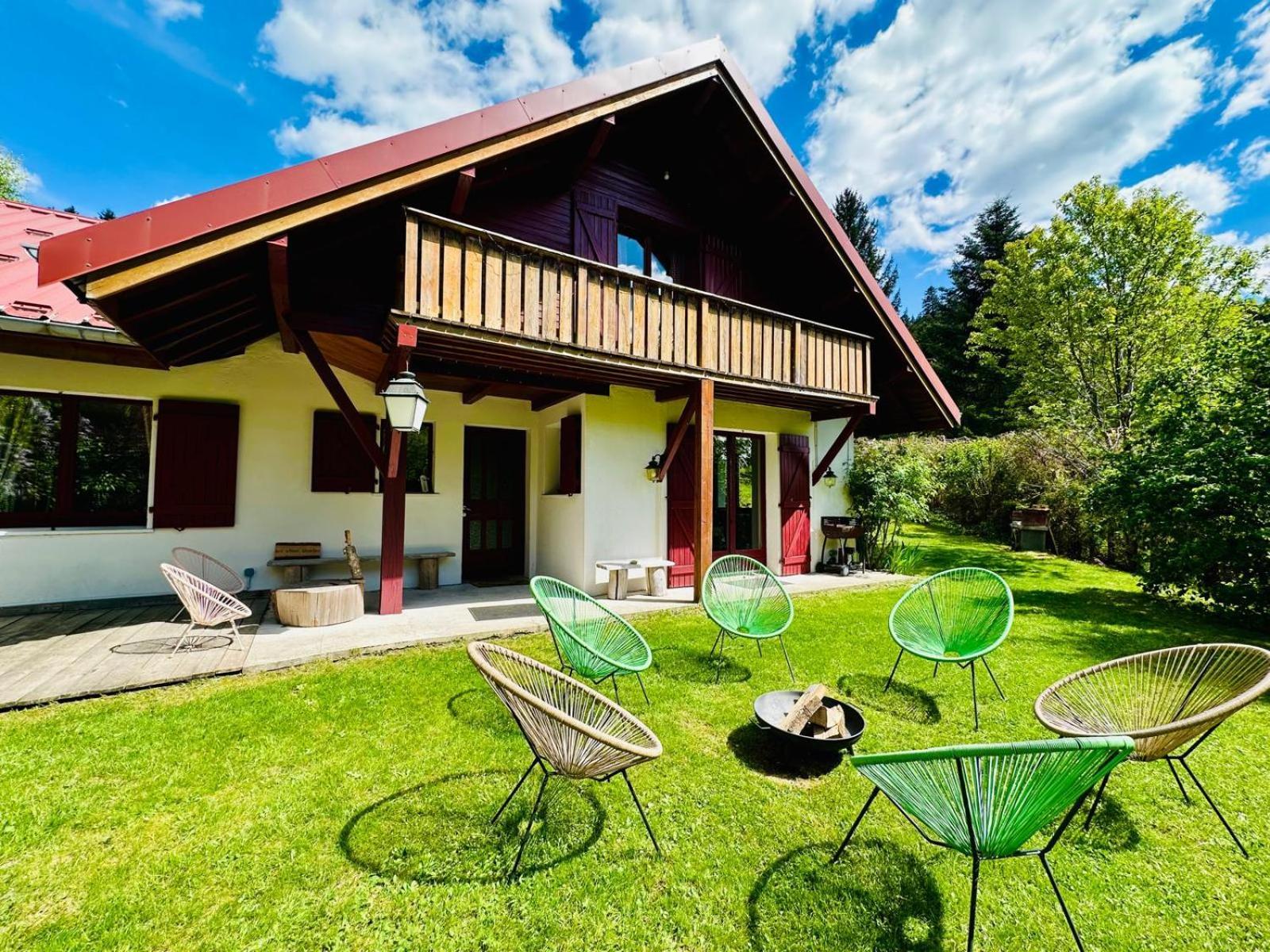 Les Cimes Blanches Cledicihome Chalet 10 Pers Spa & Grand Terrain 4 Minutes Des Pistes La Bresse Luaran gambar